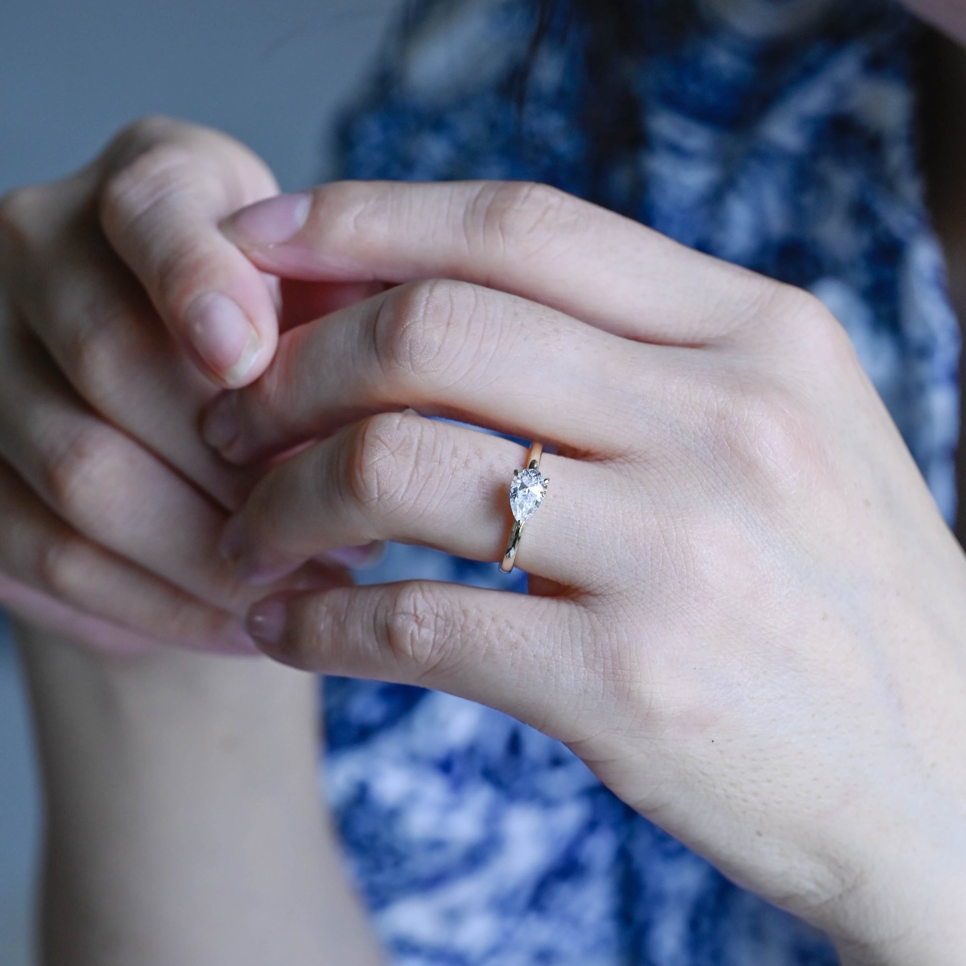 east-west-pear-cut-lab-grown-diamond-engagement-ring-wedding-bridal-ring