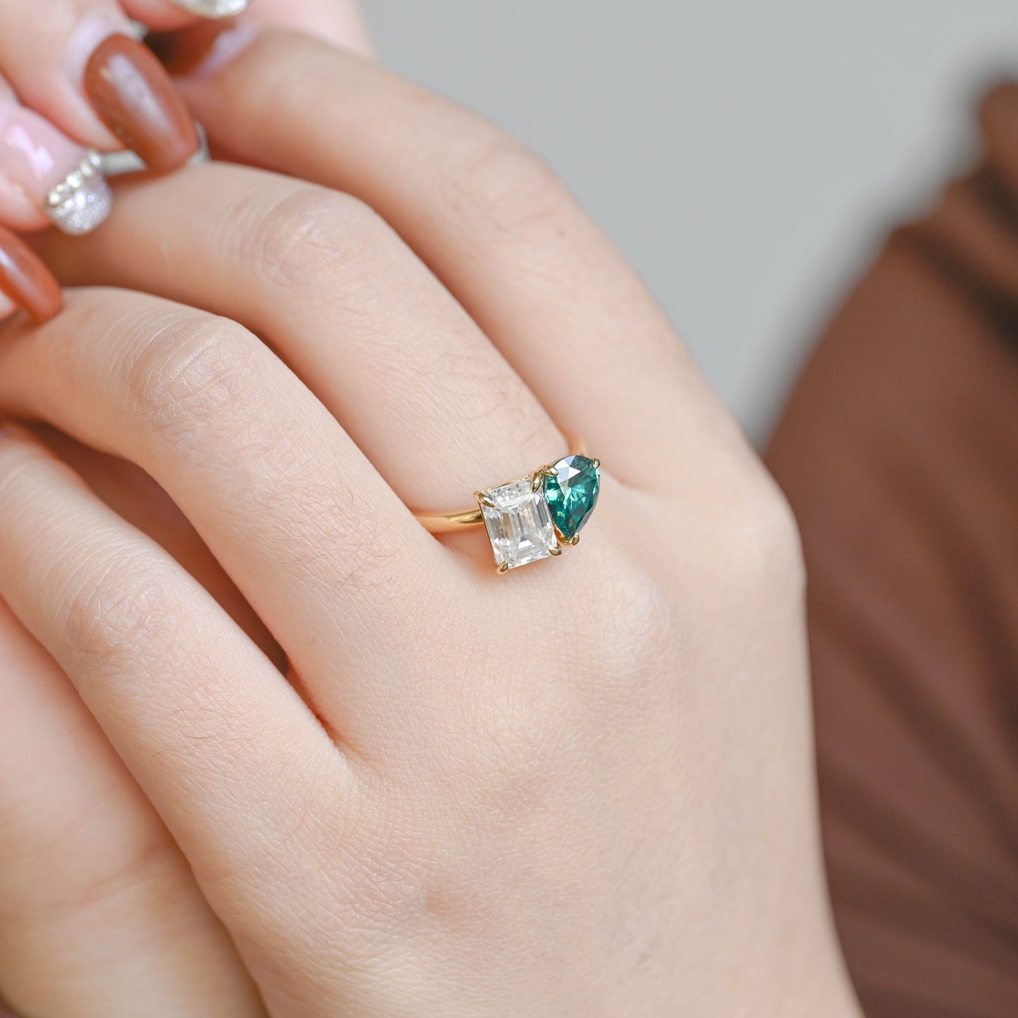 dual-stone-engagement-ring-green-moissanite-wedding-ring-emerald-cut-ring