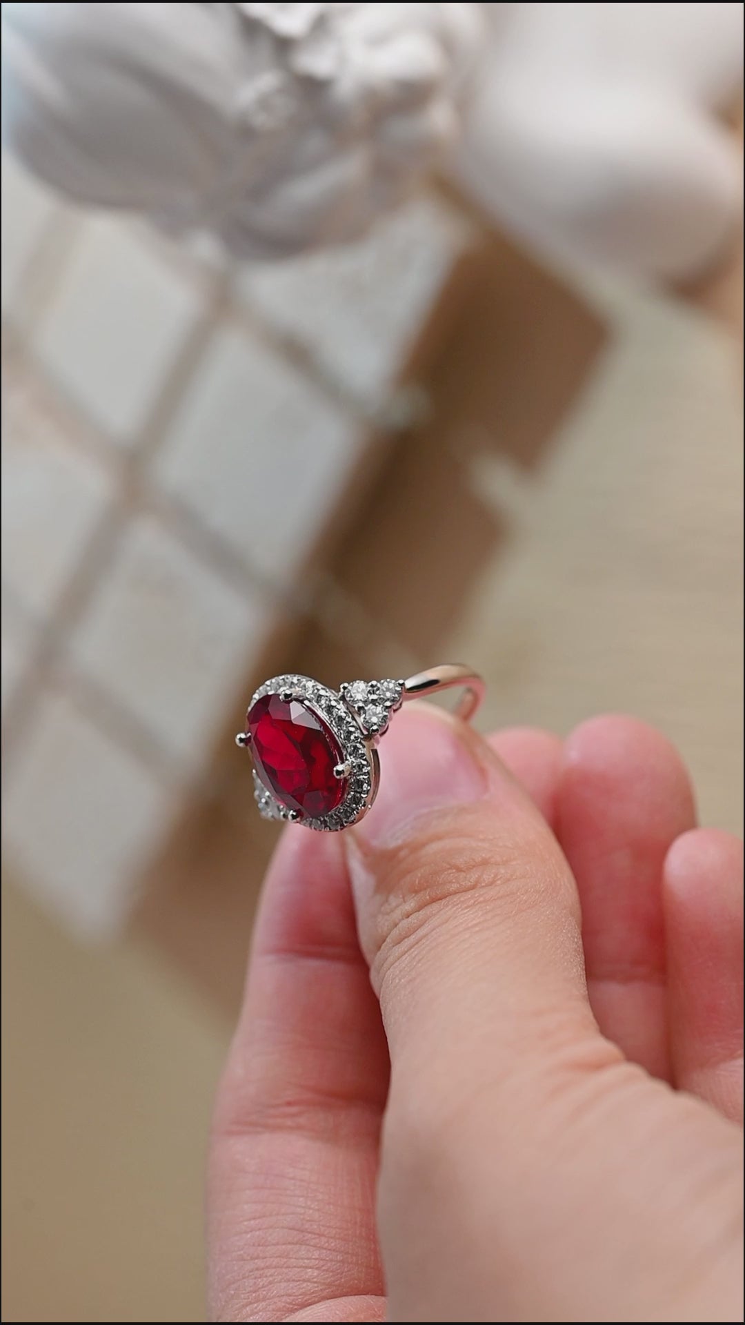 solid-gold-oval-cut-lab-grown-pigeon-blood-ruby-ring-engagement-ring