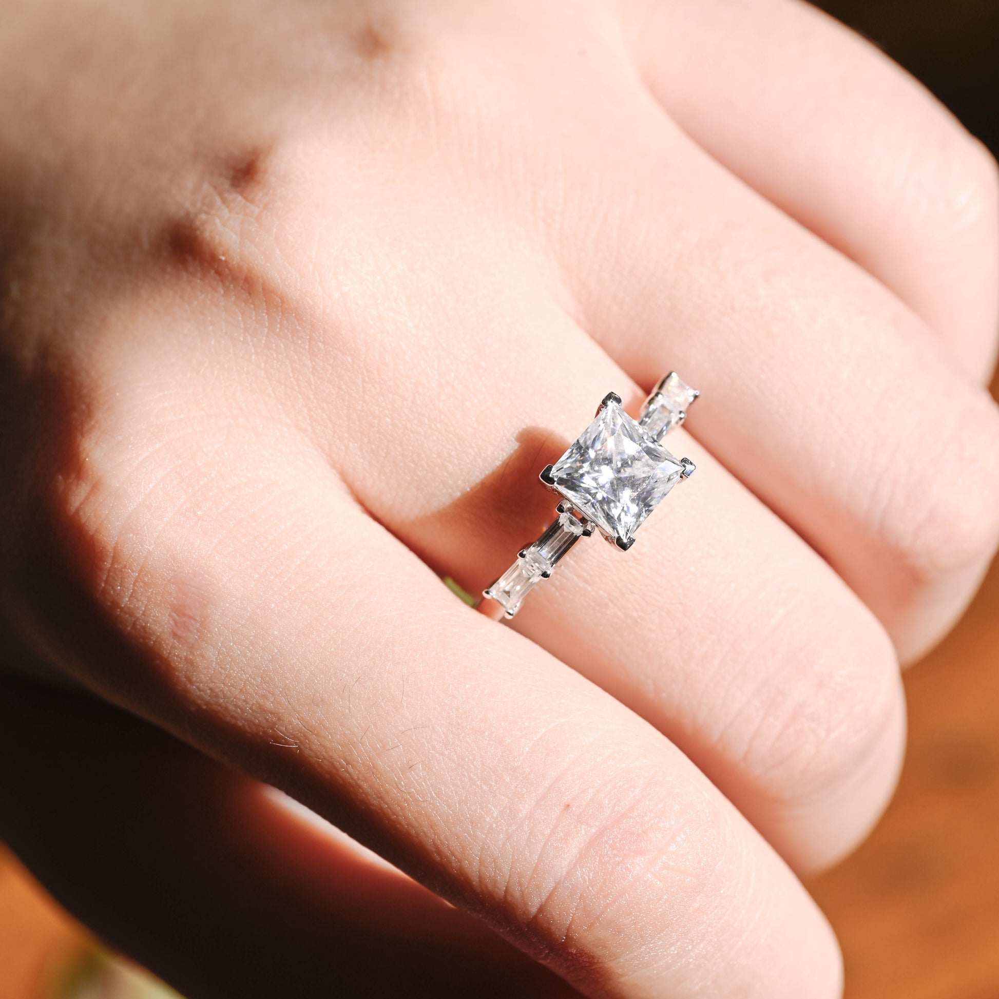 princess-cut-lab-grown-diamond-engagement-ring-wedding-ring