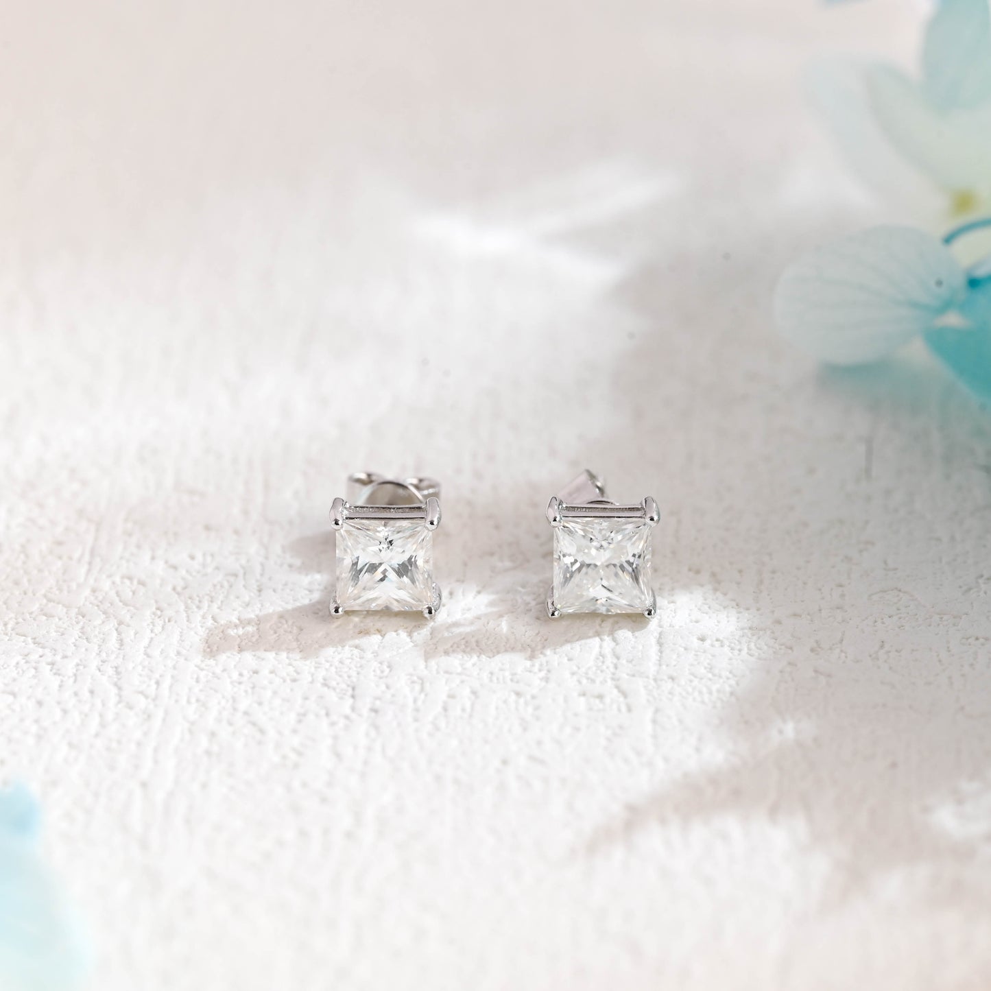 princess-cut-moissanite-earring-studs-solitaire-earrings-wedding-gifts