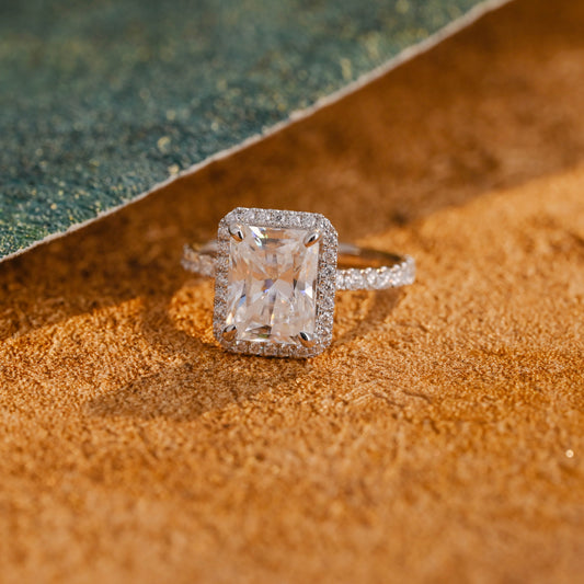 radiant-cut-lab-grown-diamond-engagement-ring-wedding-promise-ring