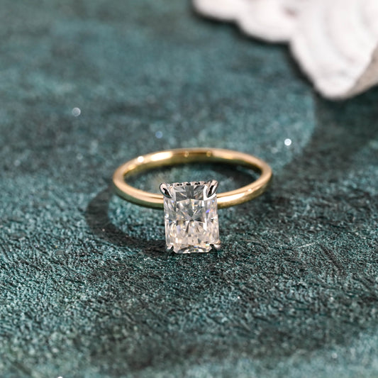 radiant-cut-lab-grown-diamond-engagement-ring-two-tone-wedding-ring