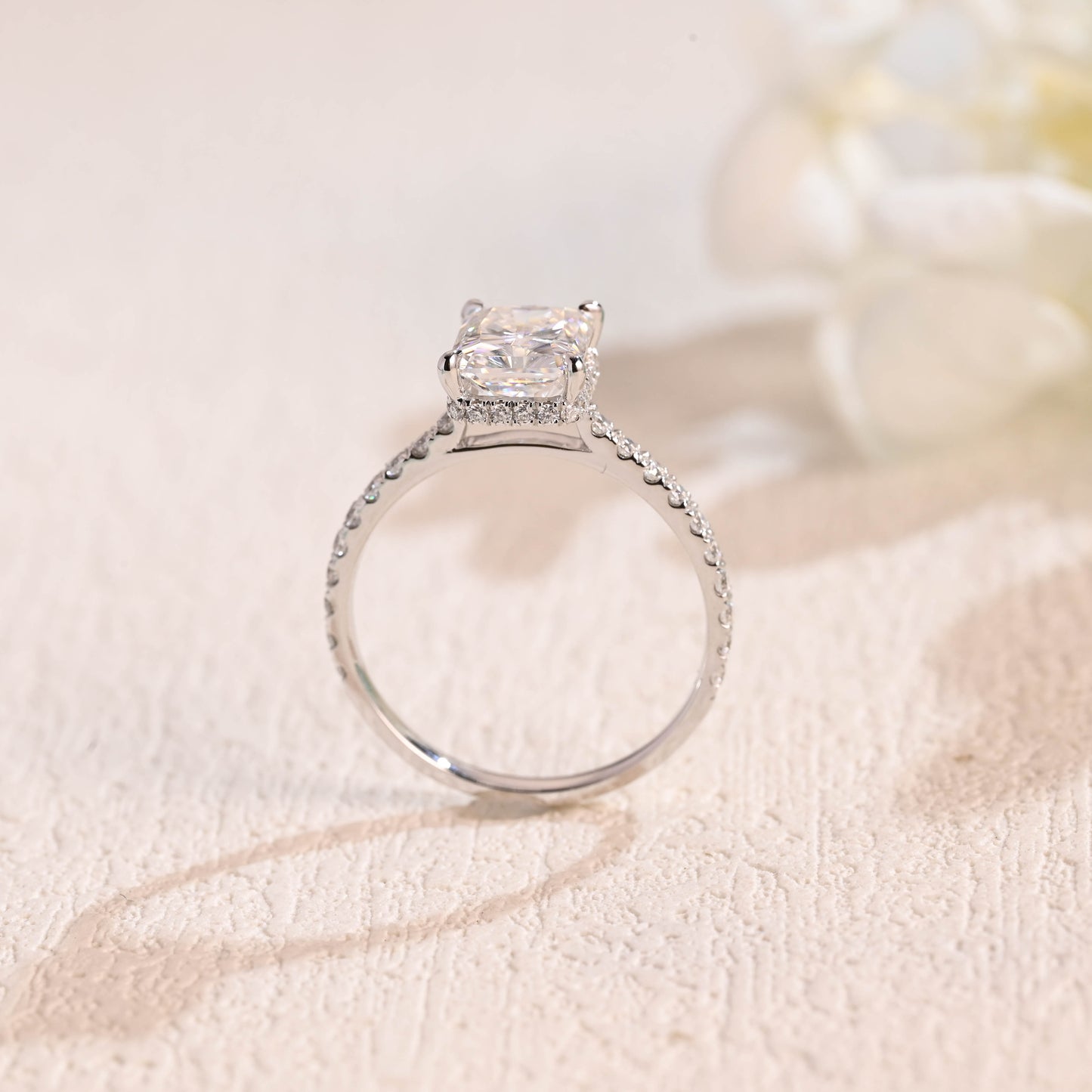 radiant-cut-moissanite-engagement-ring