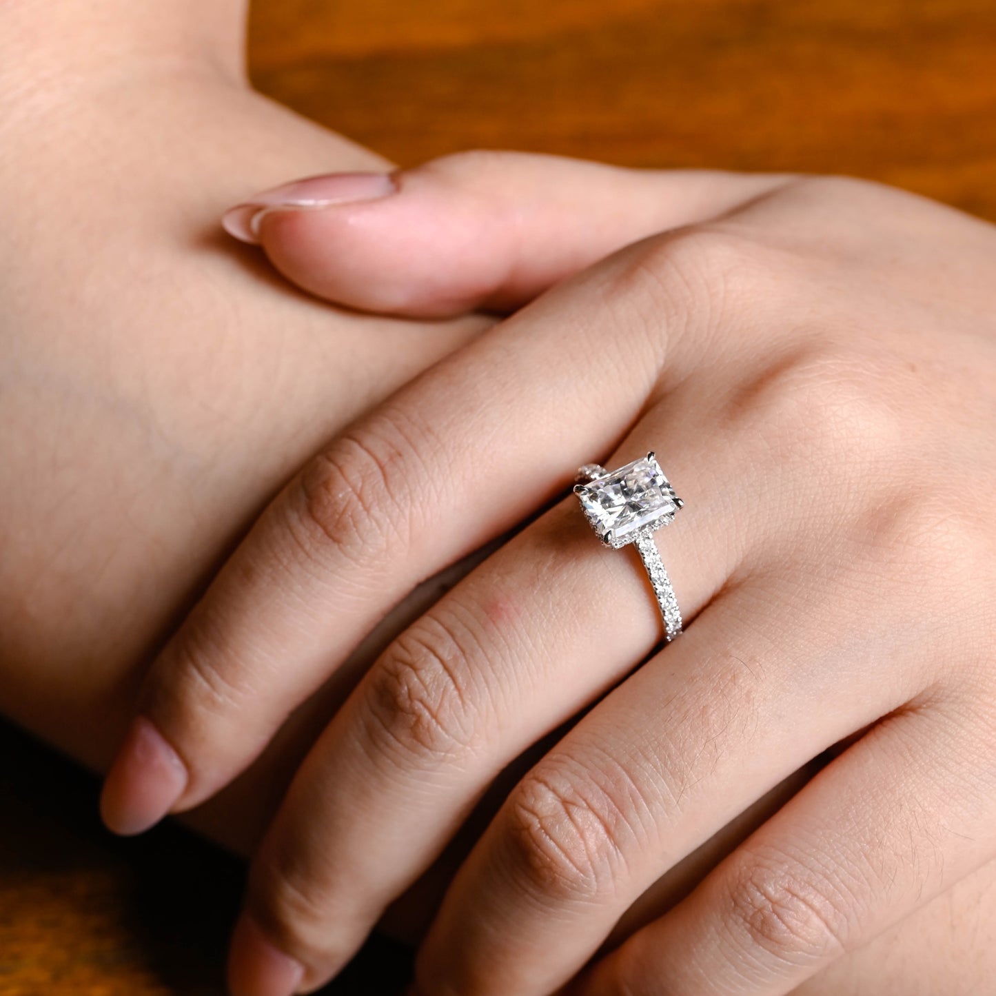 radiant-cut-moissanite-engagement-ring