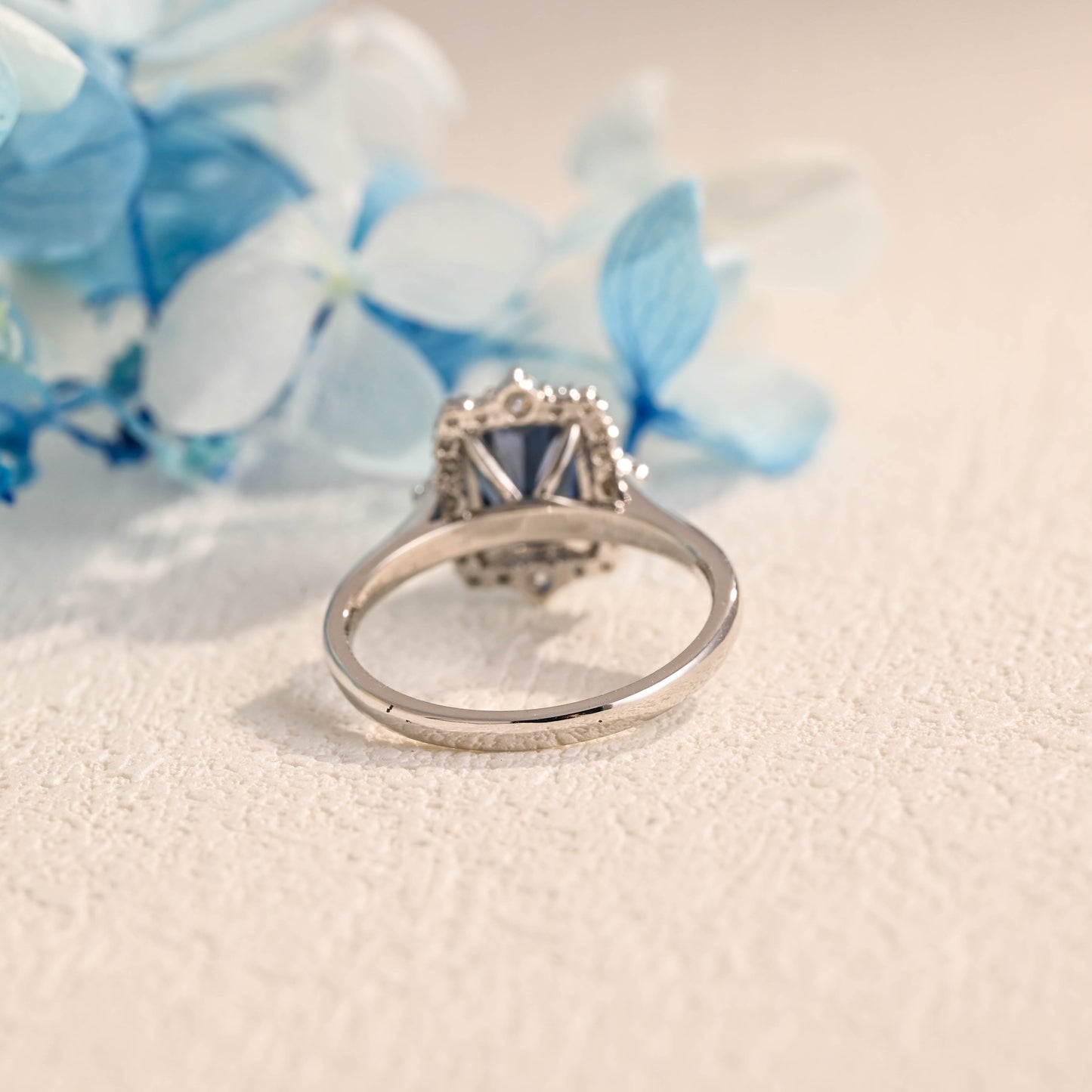 radiant-cut-moissanite-engagement-ring-blue-stone-wedding-ring