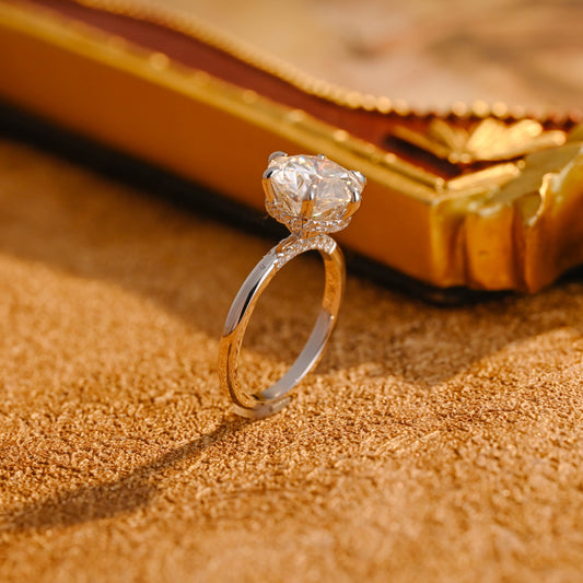 round-cut-lab-grown-diamond-engagement-wedding-ring