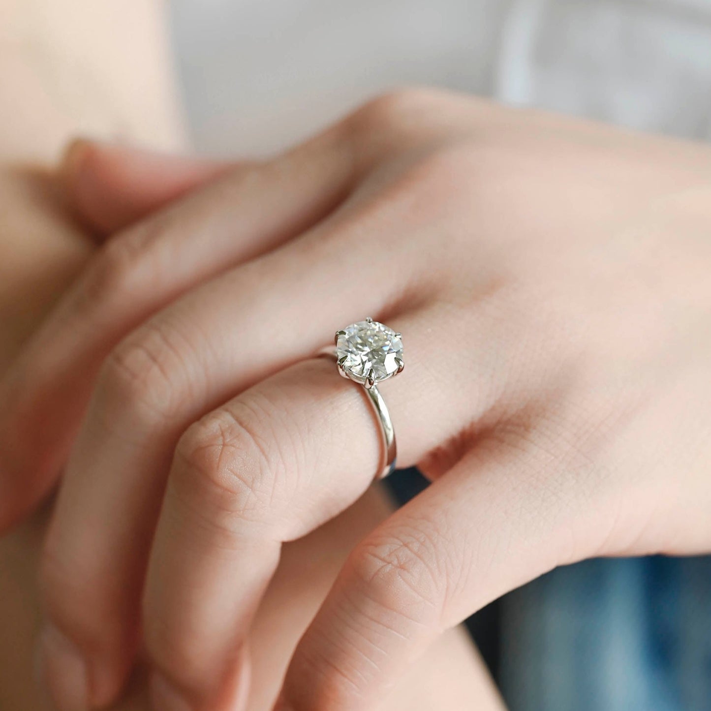 lab-grown-round-cut-diamond-ring-lab-diamond-engagement-ring