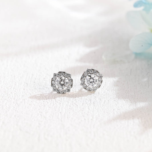 round-cut-moissanite-earring-studs-vtg-style-earrings