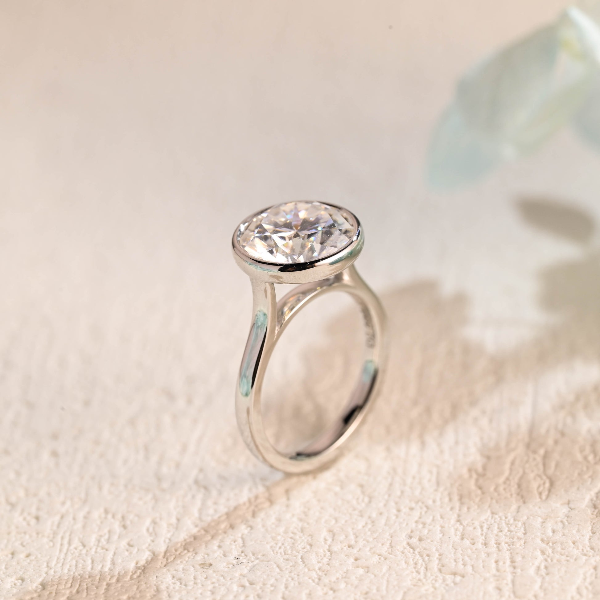 round-cut-moissanite-wedding-ring-bezel-set-engagement-ring