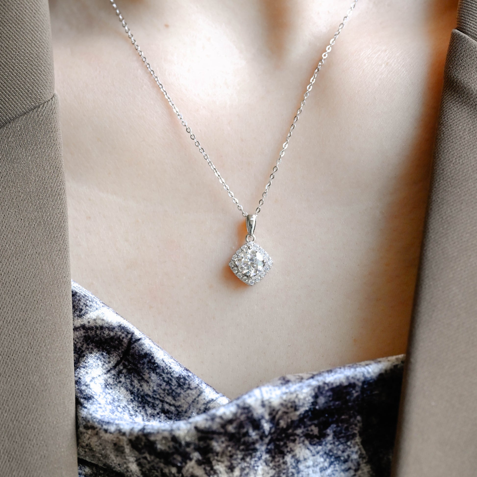 round-cut-moissanite-pendant-halo-cushion-shaped-necklace