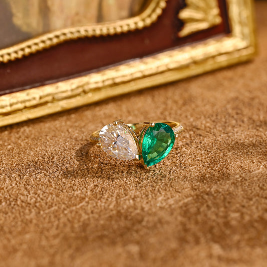 toi-et-moi-diamond-ring-engagement-ring-wedding-ring-emerald-ring